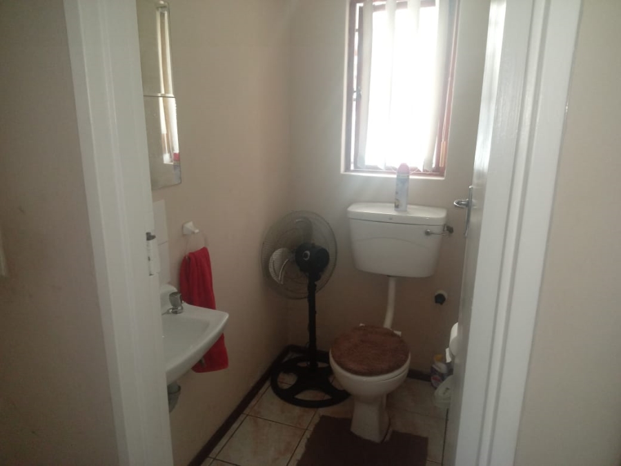 3 Bedroom Property for Sale in Tuscany Glen Western Cape